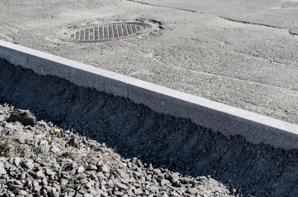 Cost of Sidewalk Curbing Repair in Chicago